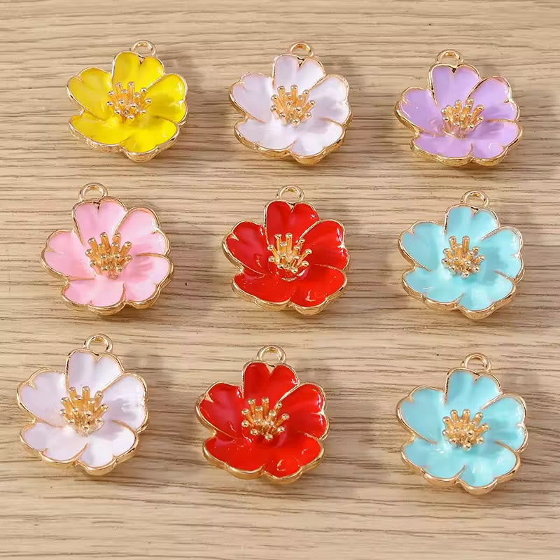Sakura 🌸 Charms