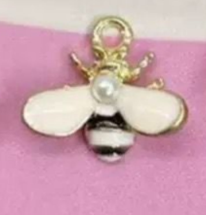 Bee š Charms