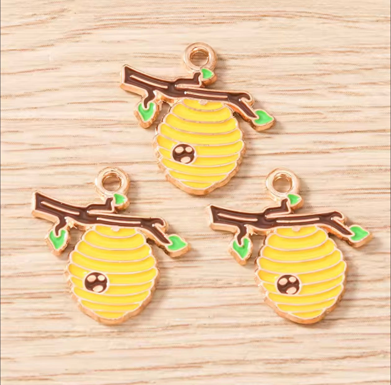 Bee 🐝 Charms 2.0