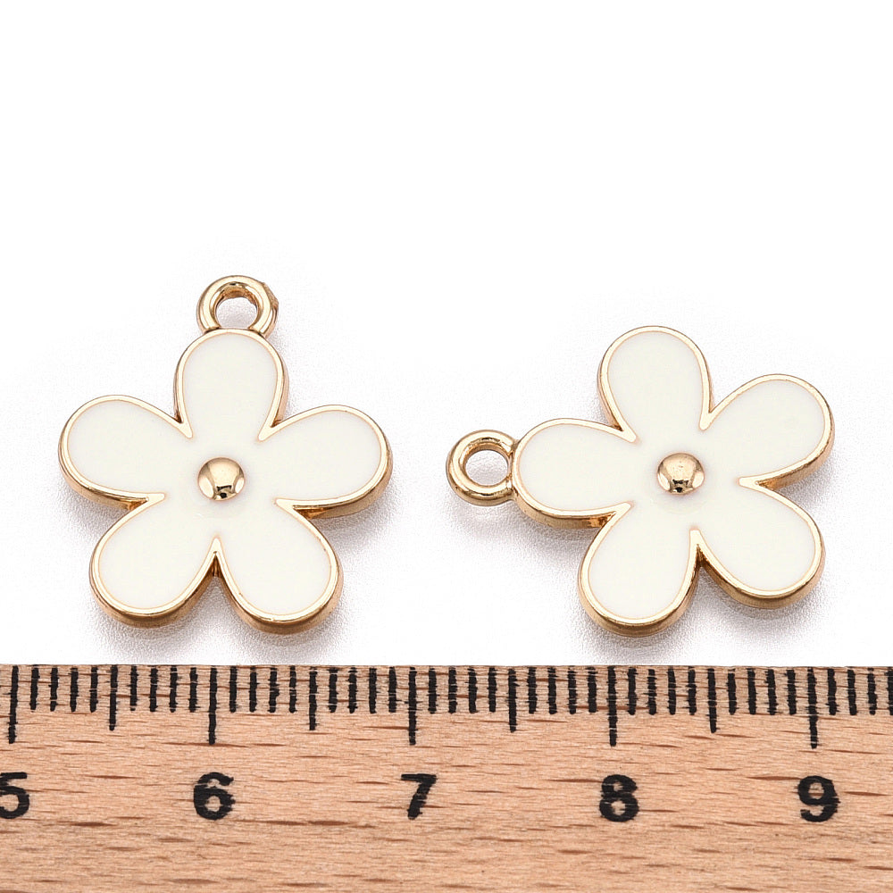 Daisy 🌼 Charm pack of 5