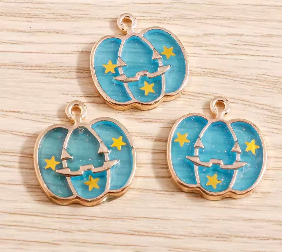 Spooky Season Charms 👻😱💀🧛‍♂️🎃🦇🕷️🧙🏼‍♀️