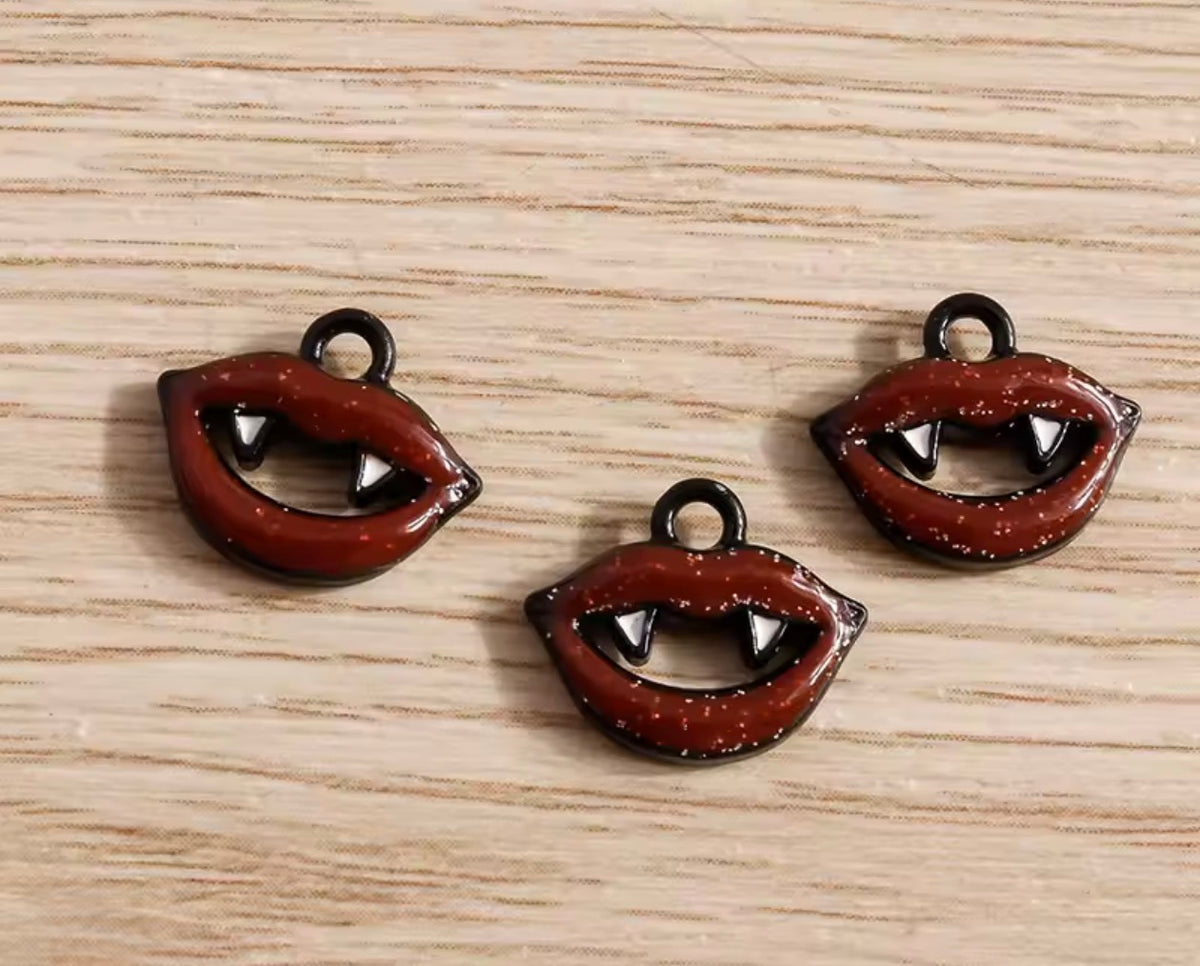 Spooky Season Charms 👻😱💀🧛‍♂️🎃🦇🕷️🧙🏼‍♀️