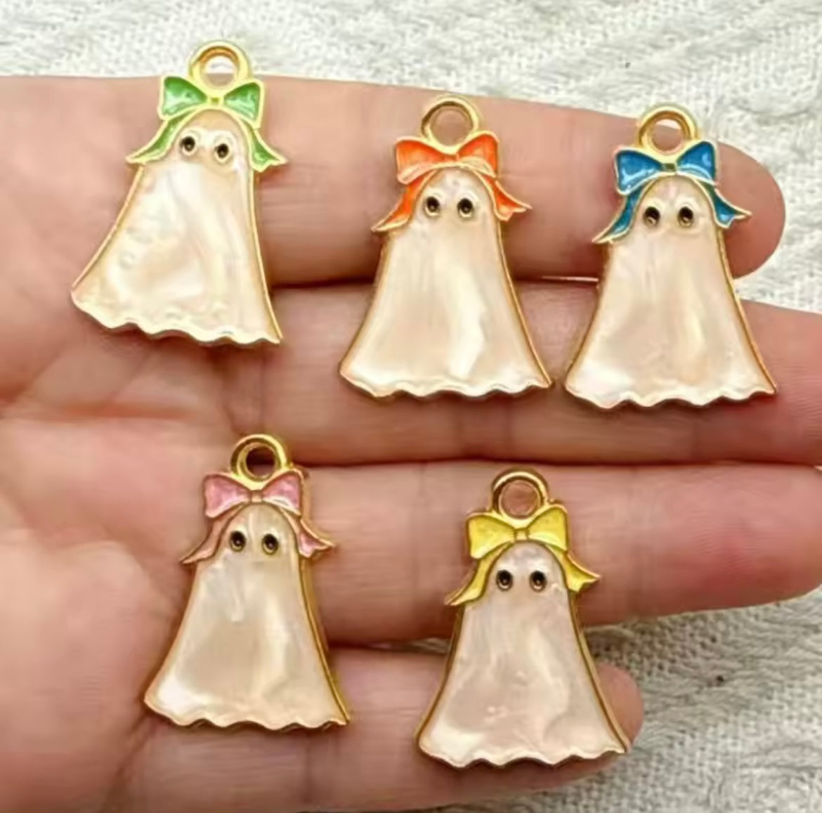Boo with Bow 🎀 Charms