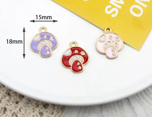 Mushroom 🍄 charm