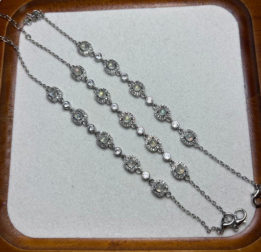 Rainbow 🌈 🌙 Moonstone Bracelet